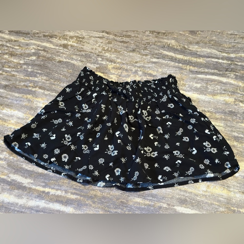 Wonder Nation Black Floral Mini Skirt